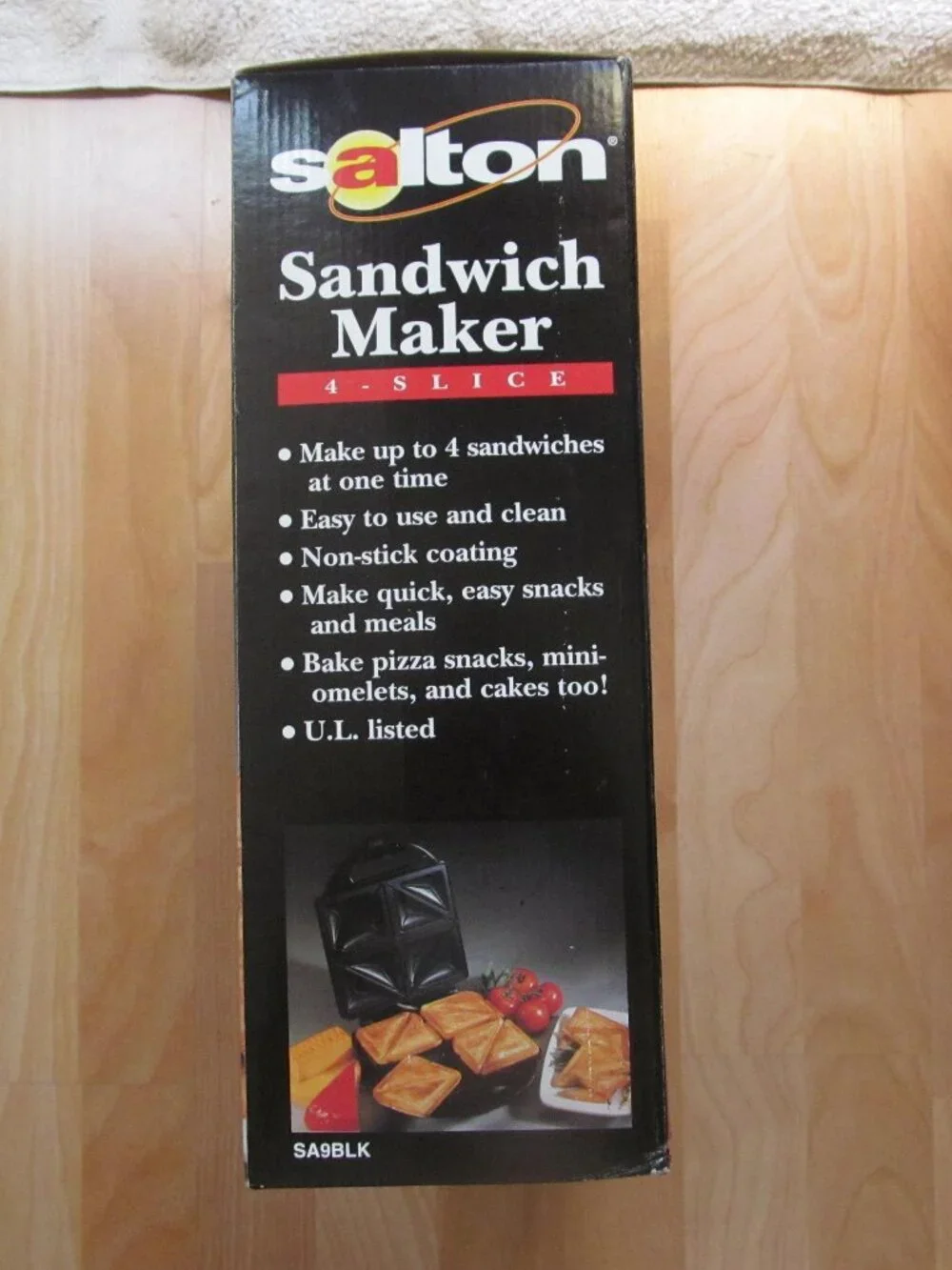 Salton Large Sandwich Maker SA9BLK